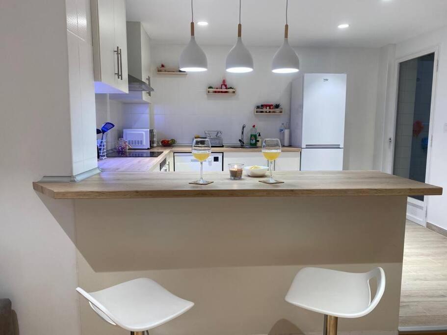 Apartamento Playa Levante ซานตาโปลา ภายนอก รูปภาพ