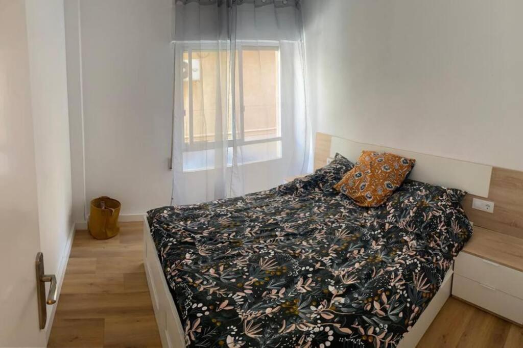 Apartamento Playa Levante ซานตาโปลา ภายนอก รูปภาพ